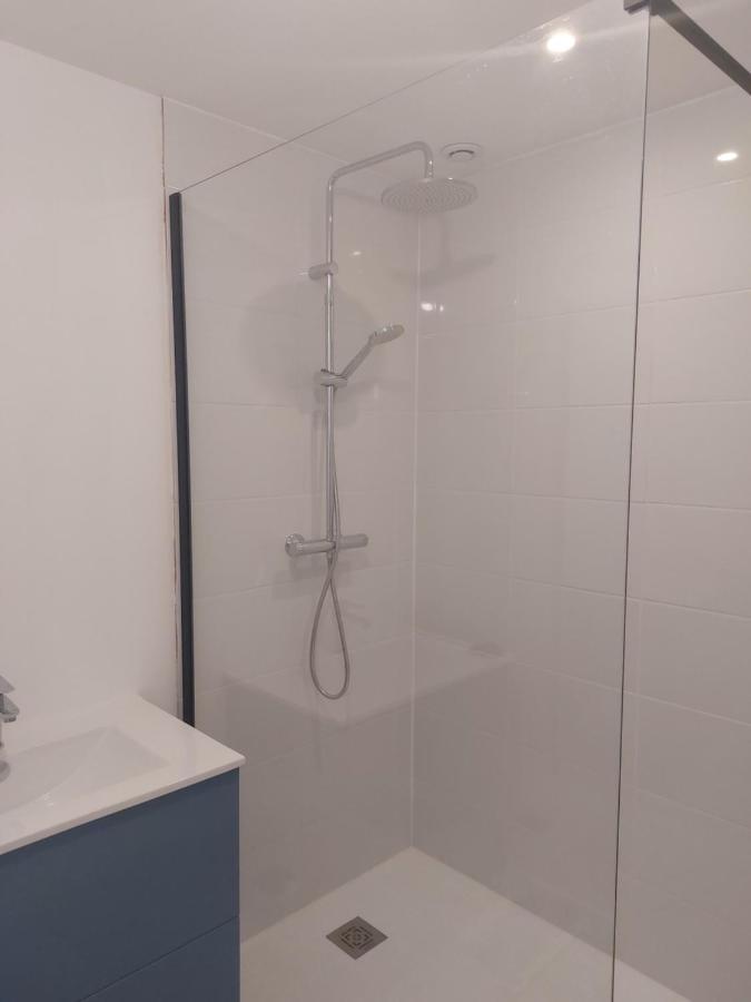 Appartement Plein Centre Broons Eksteriør bilde
